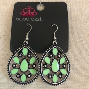 Tear drop green stone earrings